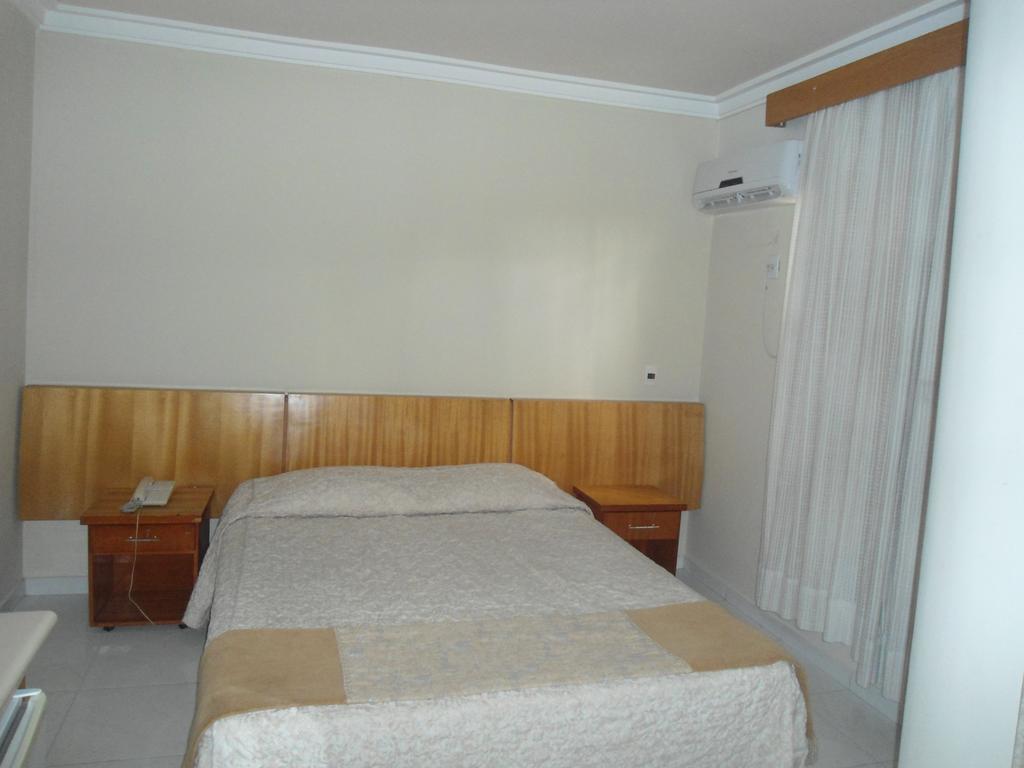 Athenas Plaza Hotel Goiânia Exterior photo